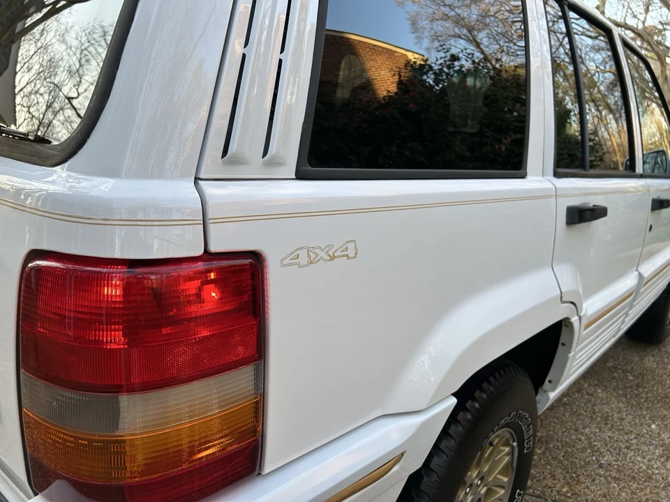 1995 Jeep ZJ Grand Cherokee - Image 9 of 21