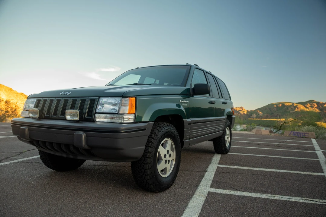 1995 Jeep XJ Cherokee - Image 3 of 31