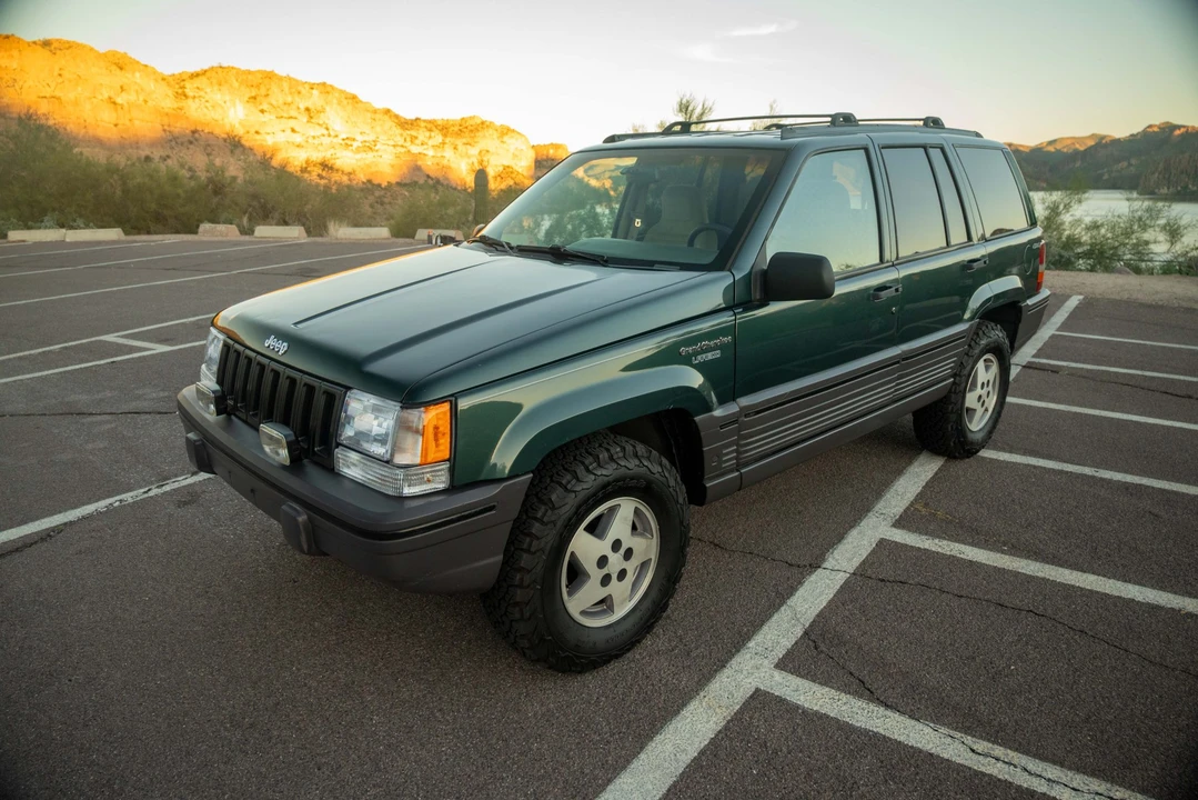 1995 Jeep XJ Cherokee - Image 8 of 31