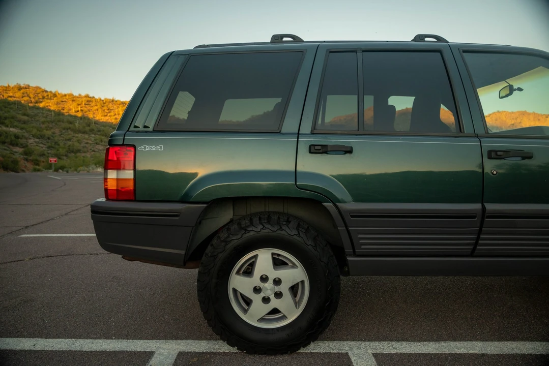 1995 Jeep XJ Cherokee - Image 31 of 31