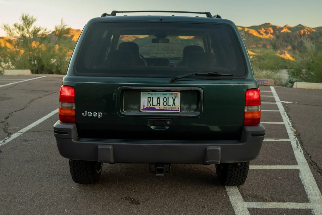 1995 Jeep XJ Cherokee - Image 16 of 31