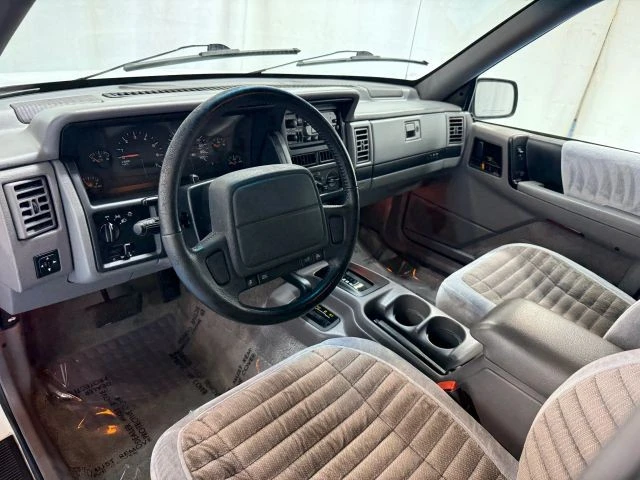 1995 Jeep ZJ Grand Cherokee - Image 7 of 31