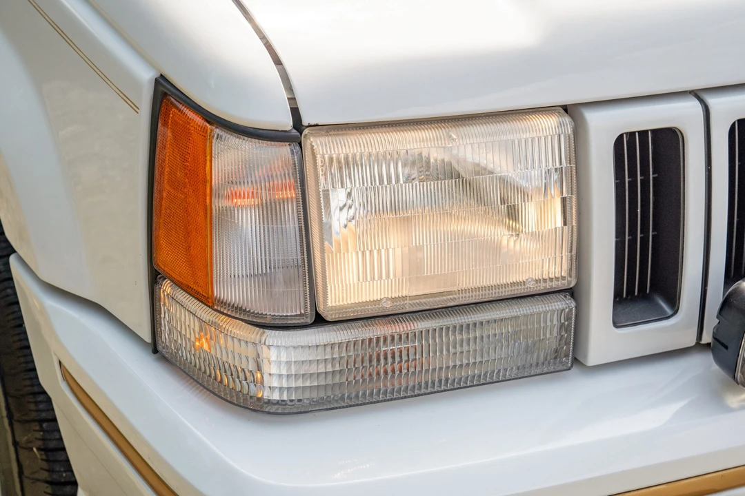 1995 Jeep ZJ Grand Cherokee - Image 18 of 31