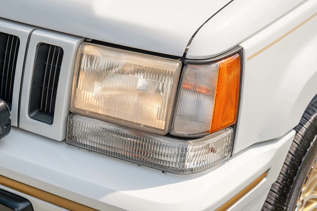 1995 Jeep ZJ Grand Cherokee - Image 19 of 31