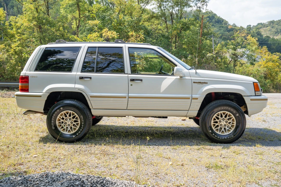 1995 Jeep ZJ Grand Cherokee - Image 8 of 31