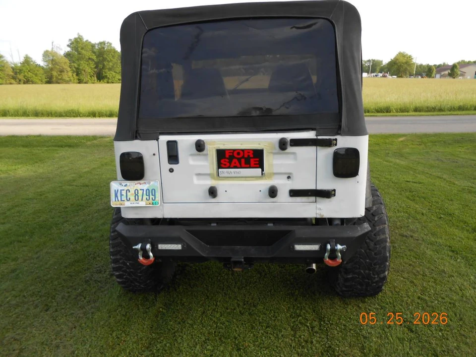 1995 Jeep YJ Wrangler - Image 4 of 9