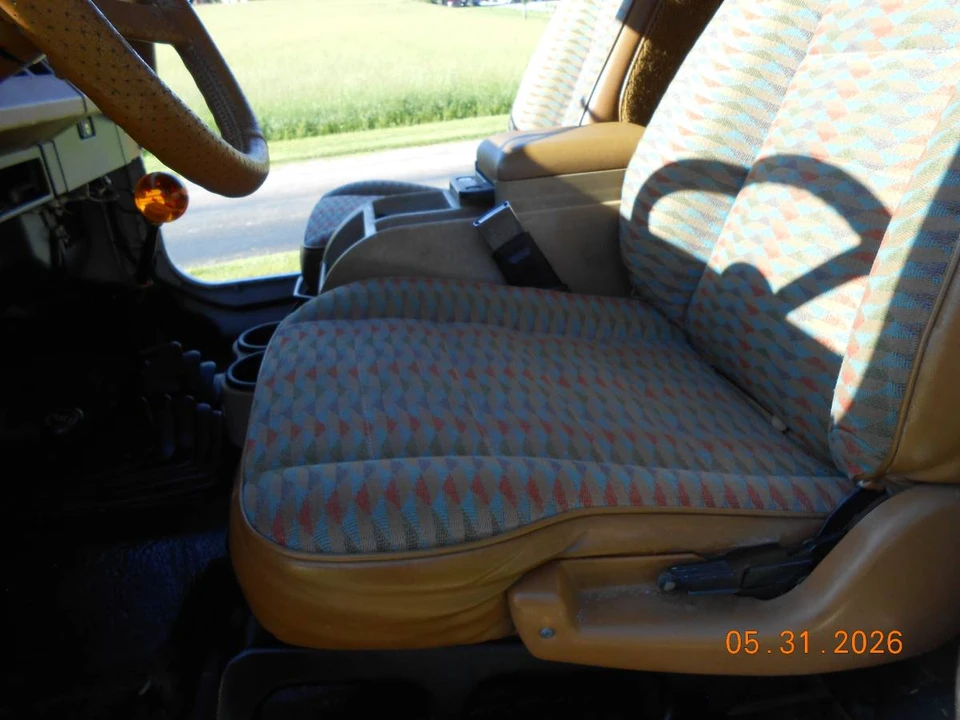 1995 Jeep YJ Wrangler - Image 8 of 9