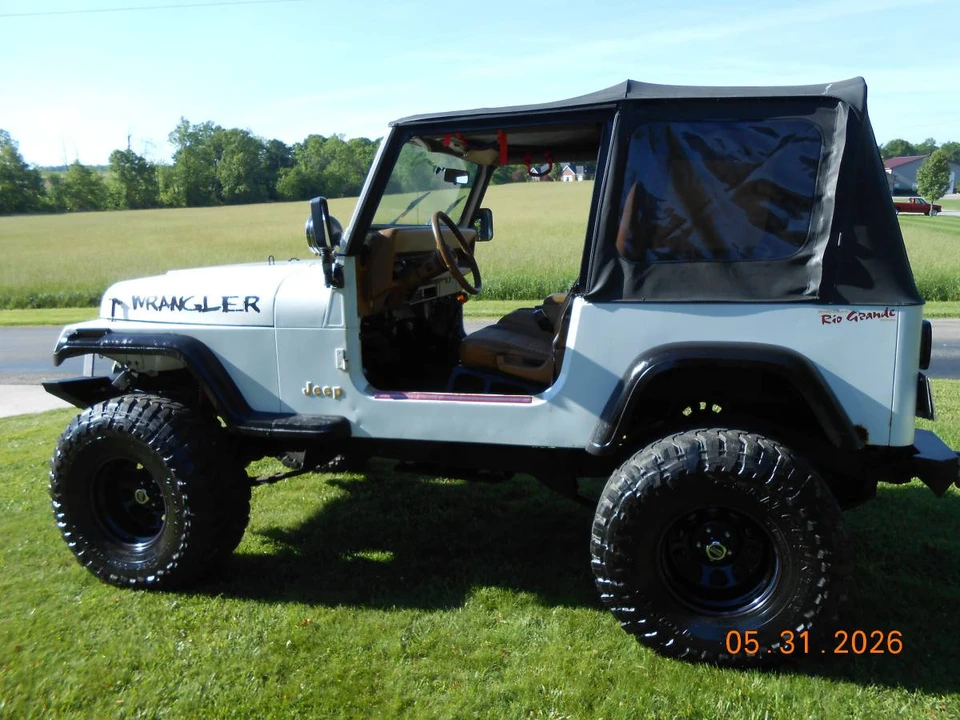 1995 Jeep YJ Wrangler - Image 6 of 9
