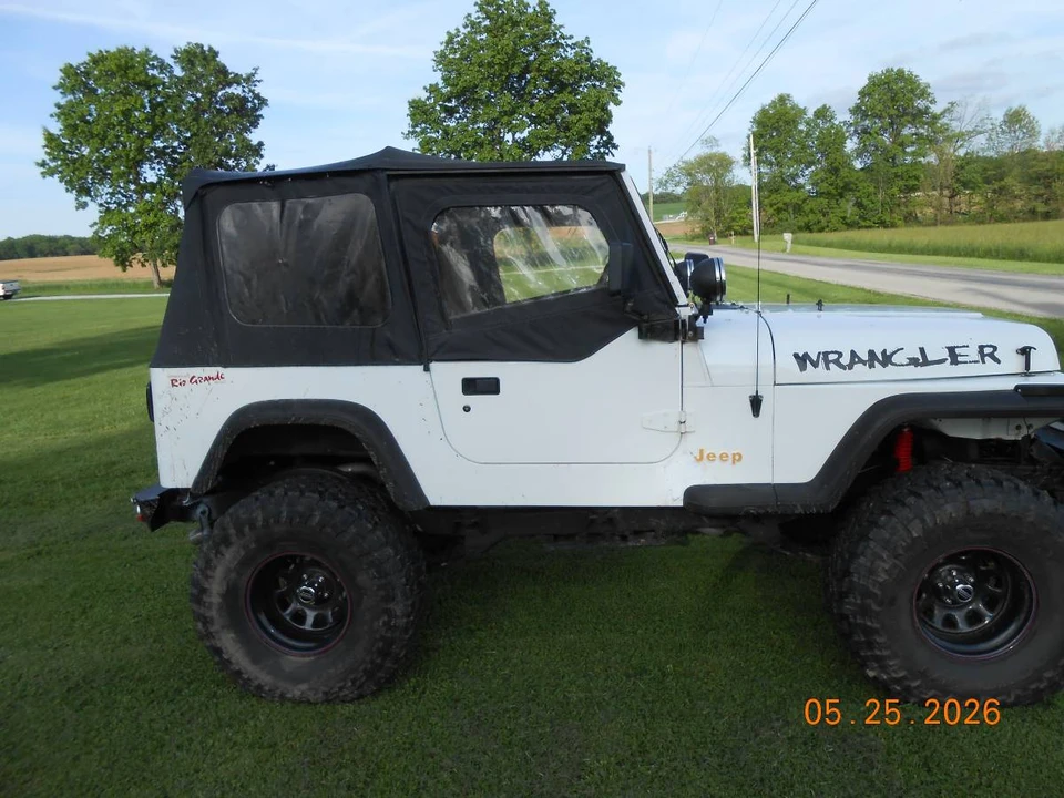 1995 Jeep YJ Wrangler - Image 3 of 9