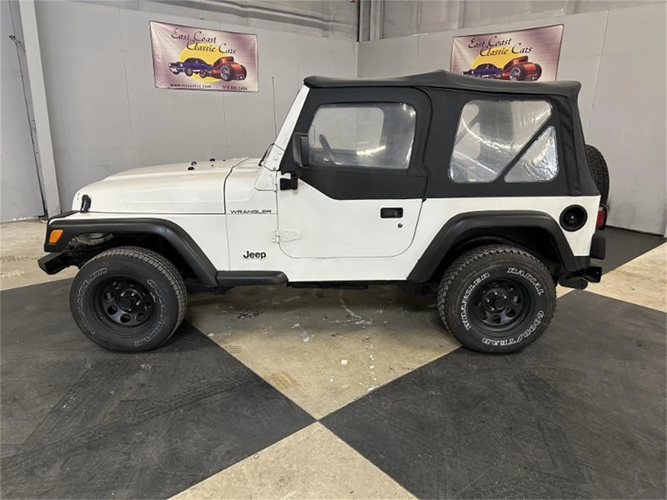 1995 Jeep YJ Wrangler - Image 3 of 31
