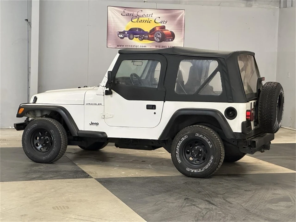 1995 Jeep YJ Wrangler - Image 4 of 31