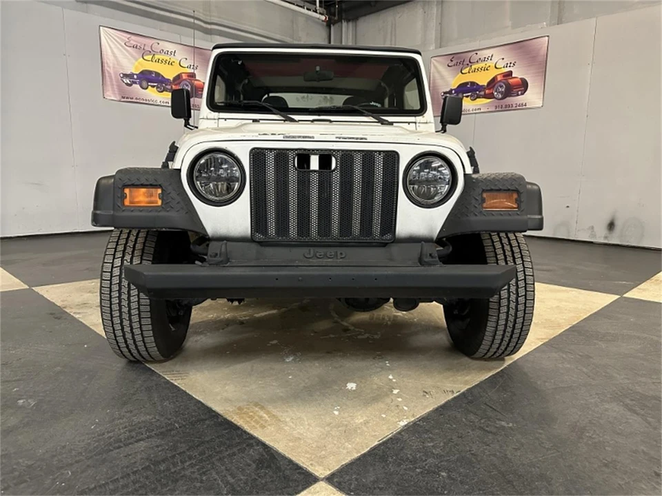 1995 Jeep YJ Wrangler - Image 25 of 31