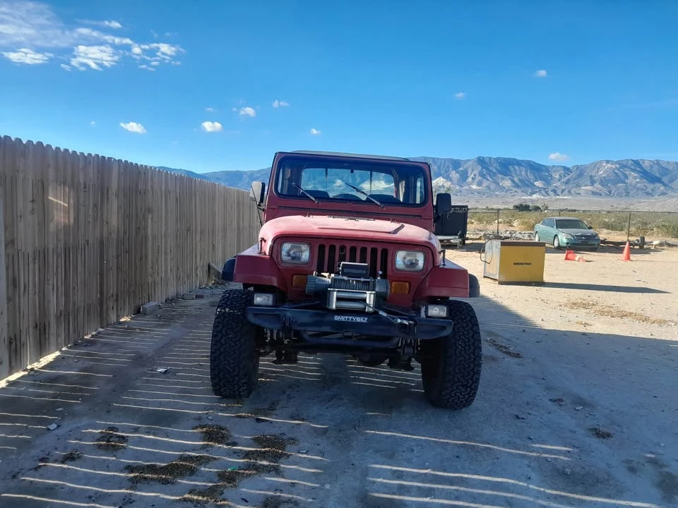 1995 Jeep YJ Wrangler - Image 4 of 4