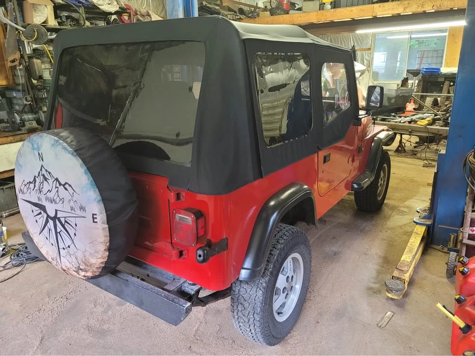 1995 Jeep YJ Wrangler - Image 3 of 15