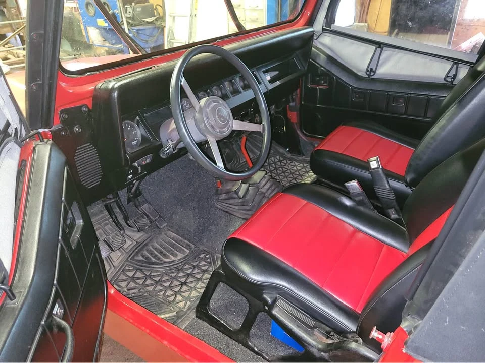 1995 Jeep YJ Wrangler - Image 10 of 15