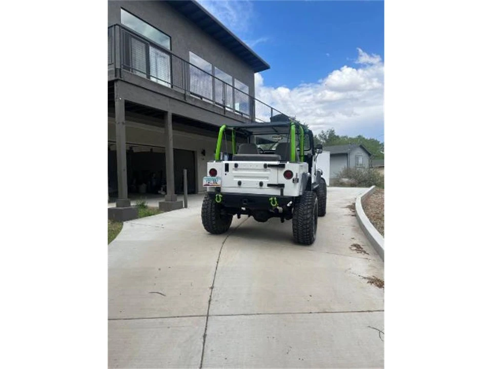 1995 Jeep YJ Wrangler - Image 5 of 8