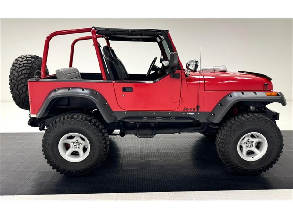 1995 Jeep YJ Wrangler - Image 6 of 31