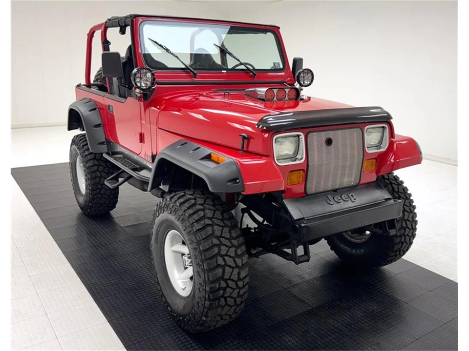 1995 Jeep YJ Wrangler - Image 7 of 31