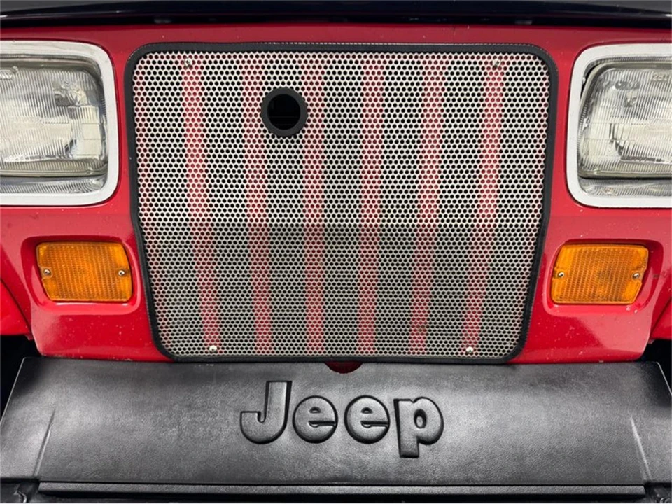 1995 Jeep YJ Wrangler - Image 9 of 31