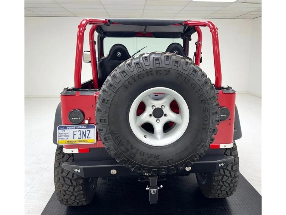 1995 Jeep YJ Wrangler - Image 4 of 31