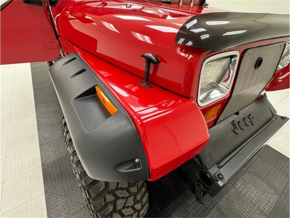 1995 Jeep YJ Wrangler - Image 30 of 31