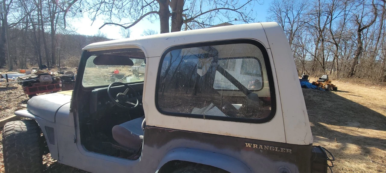 1995 Jeep YJ Wrangler - Image 9 of 10