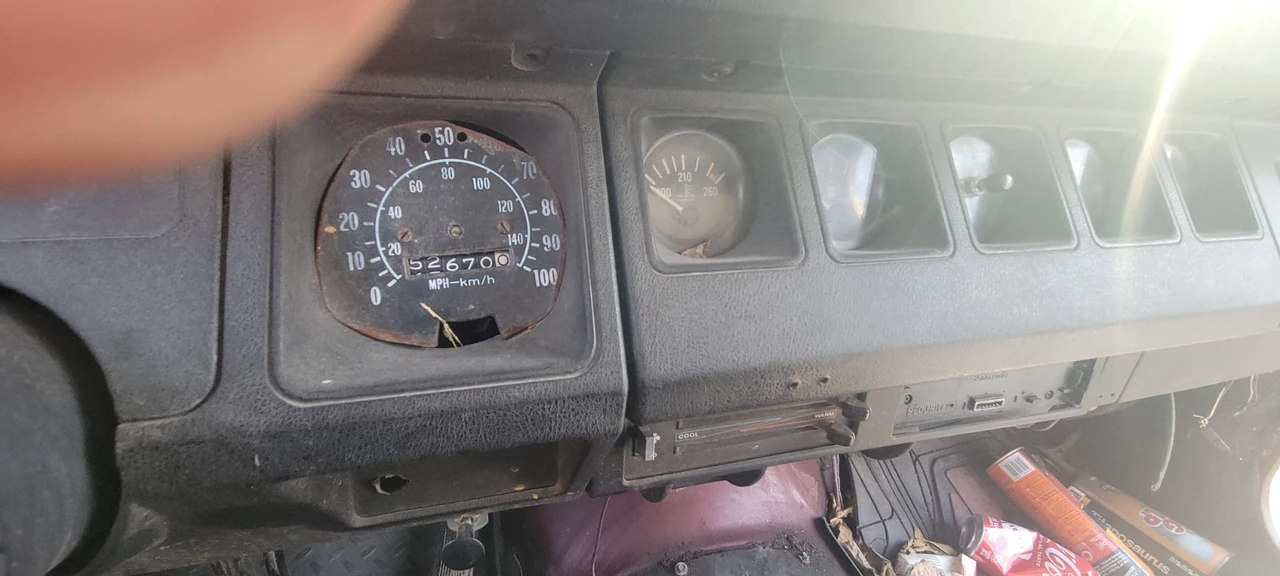 1995 Jeep YJ Wrangler - Image 8 of 10