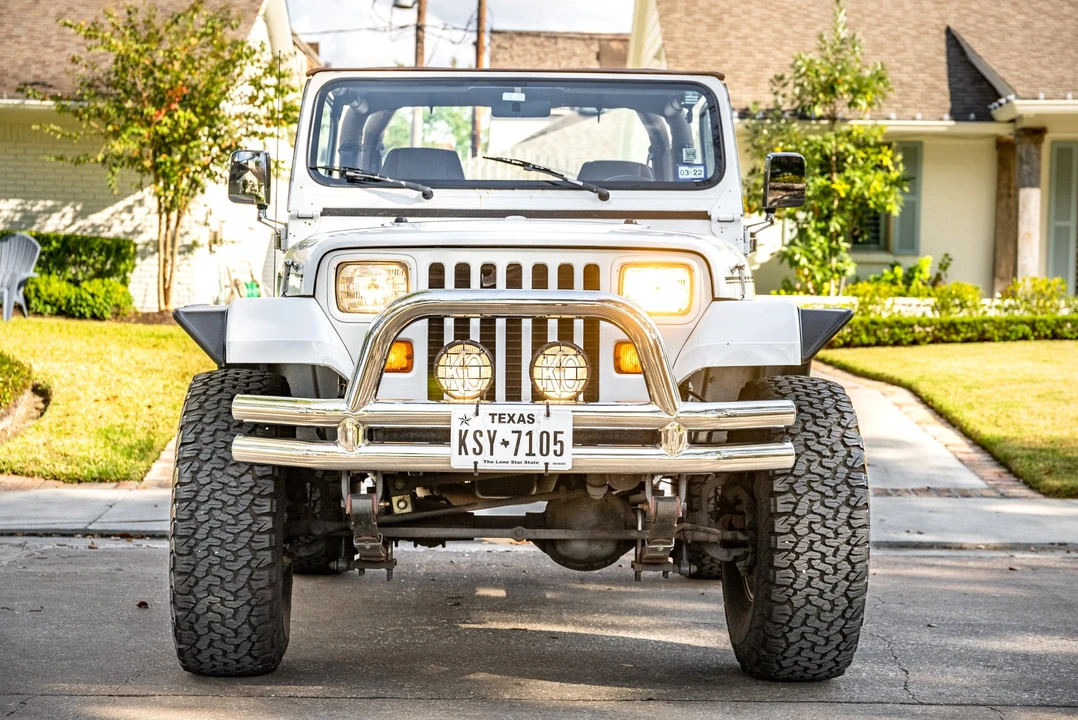 1995 Jeep YJ Wrangler - Image 9 of 31