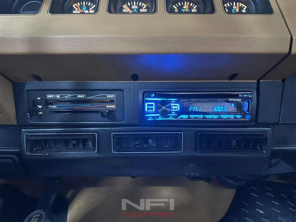 1995 Jeep YJ Wrangler - Image 30 of 31