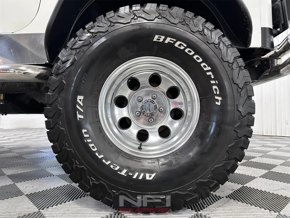 1995 Jeep YJ Wrangler - Image 22 of 31