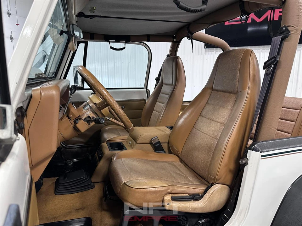 1995 Jeep YJ Wrangler - Image 24 of 31
