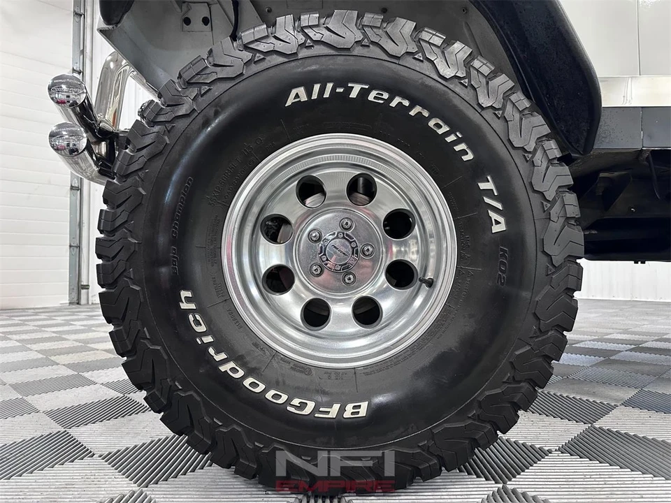 1995 Jeep YJ Wrangler - Image 12 of 31