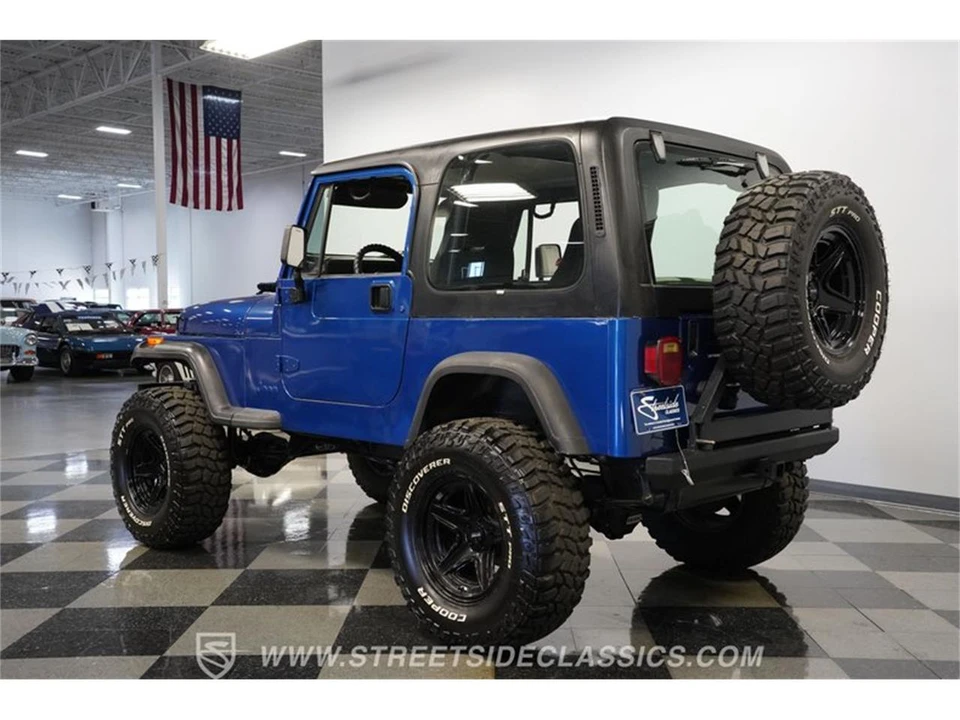 1995 Jeep YJ Wrangler - Image 8 of 31