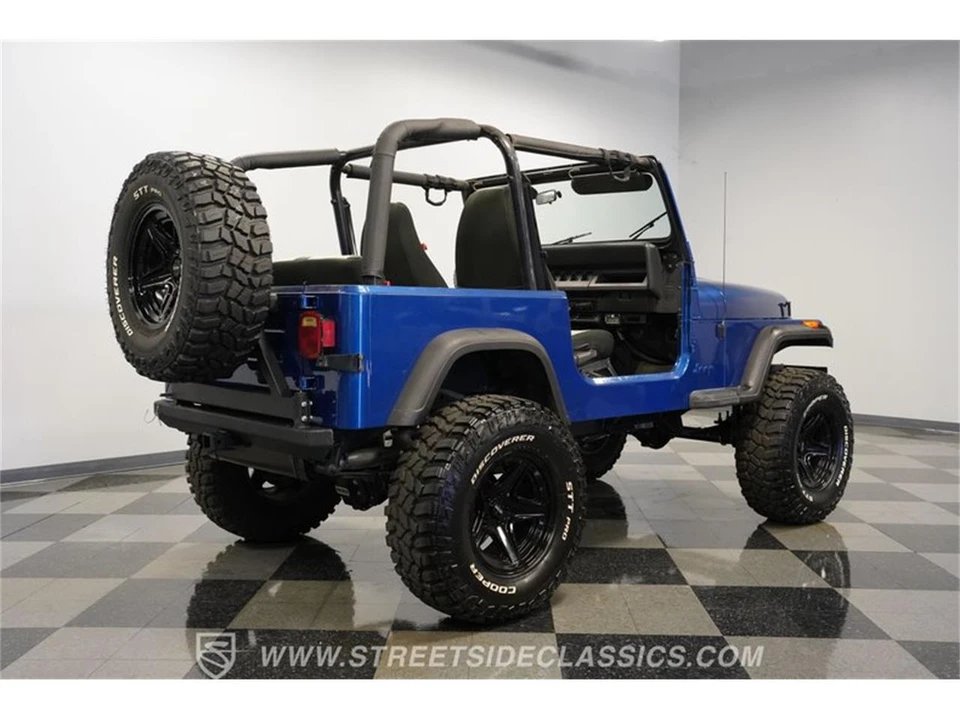 1995 Jeep YJ Wrangler - Image 11 of 31