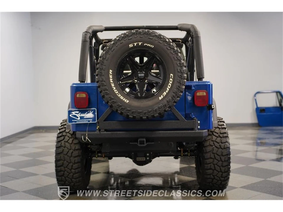 1995 Jeep YJ Wrangler - Image 24 of 31