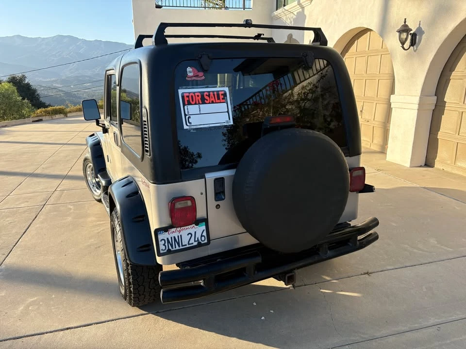 1995 Jeep YJ Wrangler - Image 8 of 12