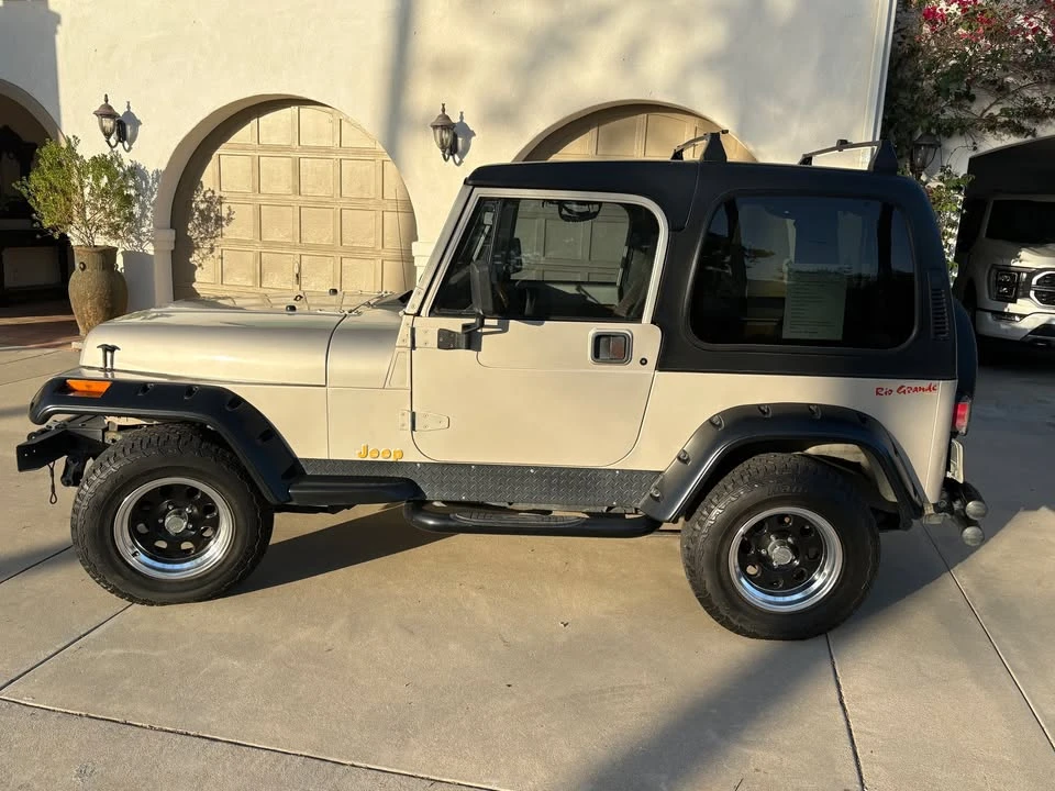 1995 Jeep YJ Wrangler - Image 4 of 12