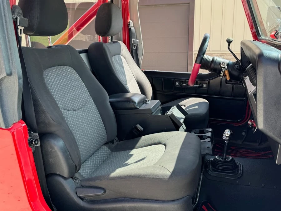 1995 Jeep YJ Wrangler - Image 14 of 18