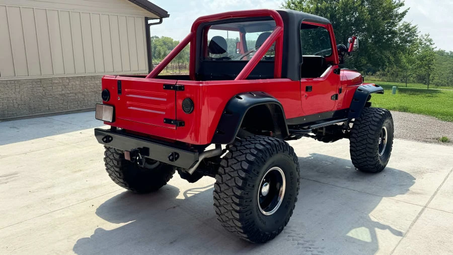 1995 Jeep YJ Wrangler - Image 5 of 18