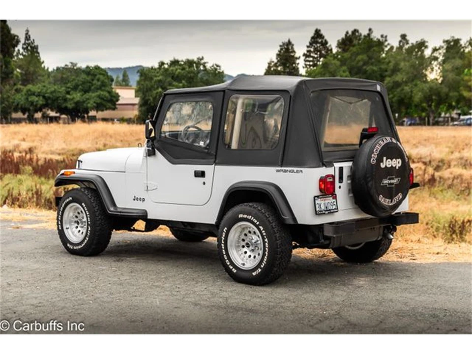 1995 Jeep YJ Wrangler - Image 7 of 31