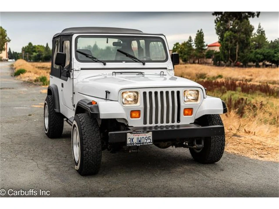 1995 Jeep YJ Wrangler - Image 17 of 31