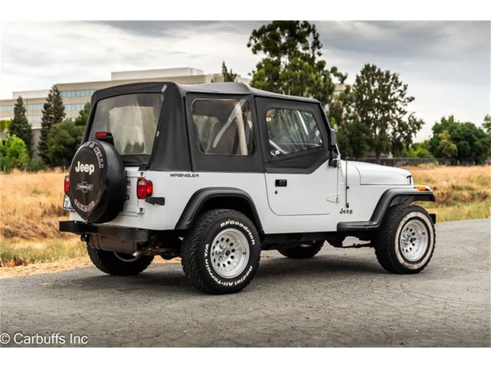 1995 Jeep YJ Wrangler - Image 13 of 31