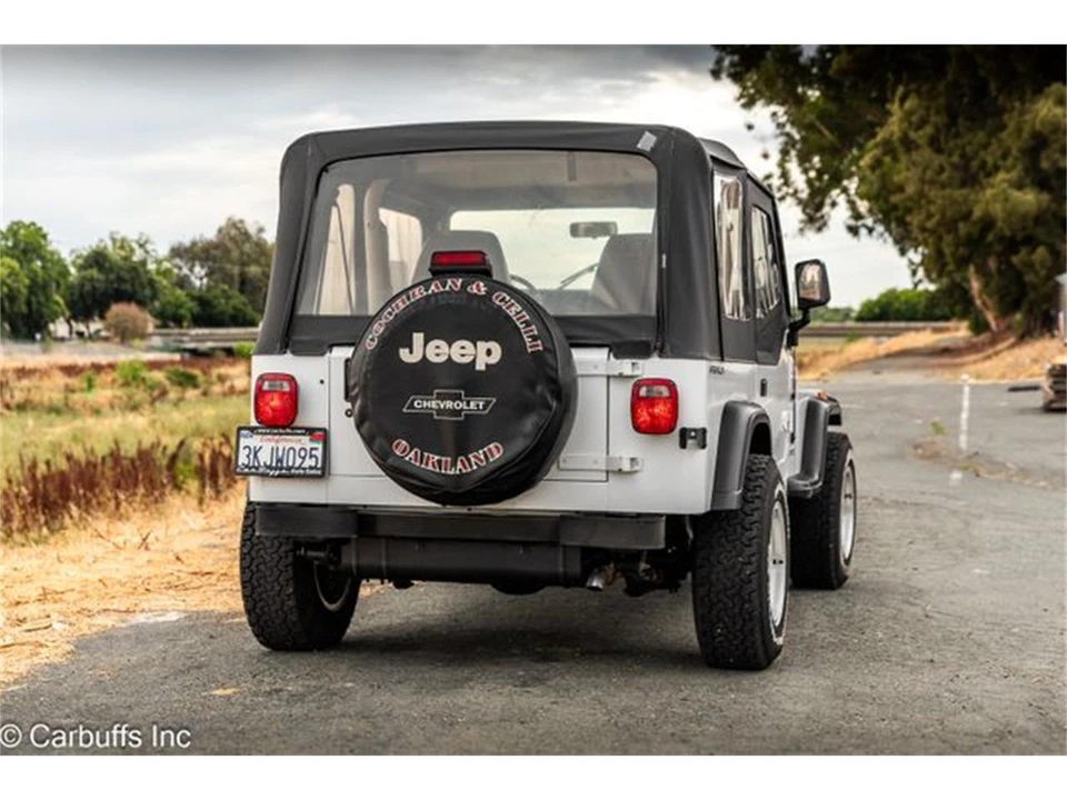 1995 Jeep YJ Wrangler - Image 10 of 31