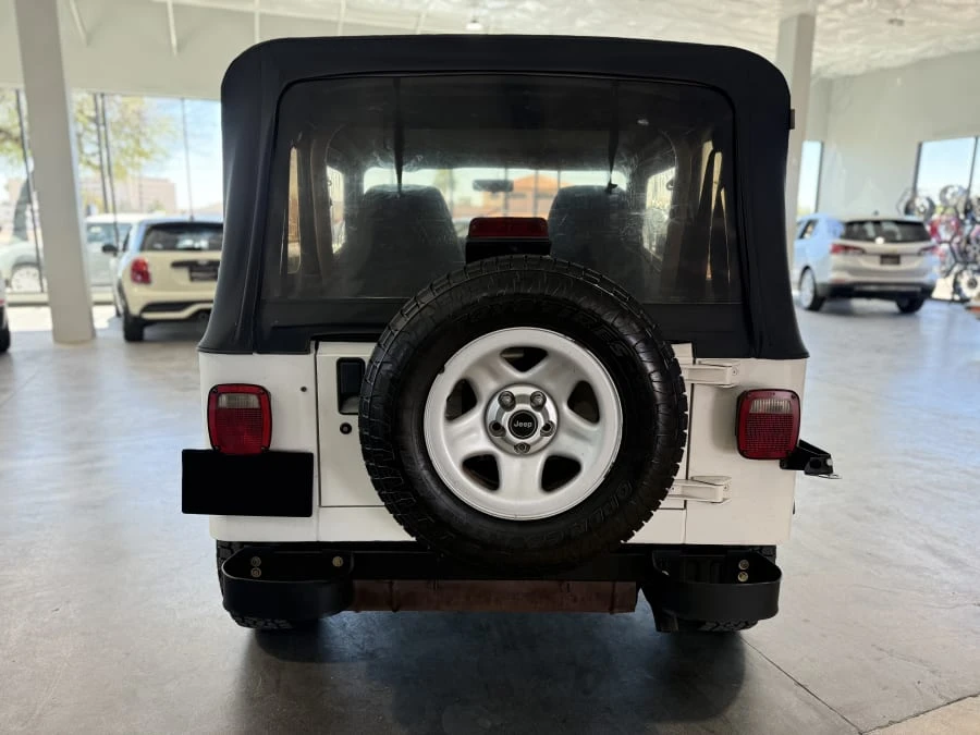 1995 Jeep YJ Wrangler - Image 4 of 14