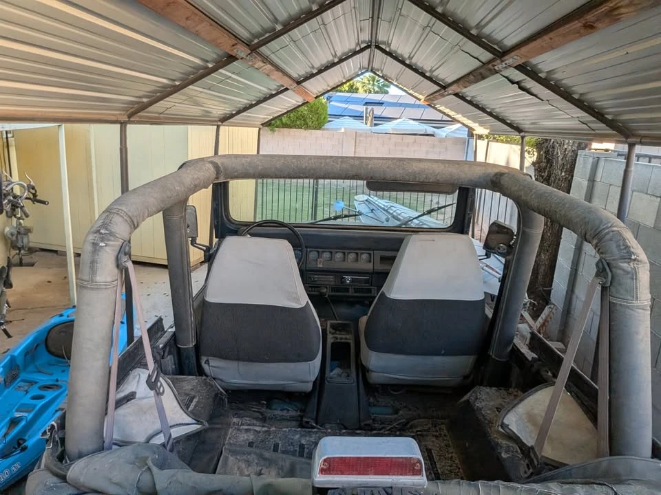 1995 Jeep YJ Wrangler - Image 4 of 10