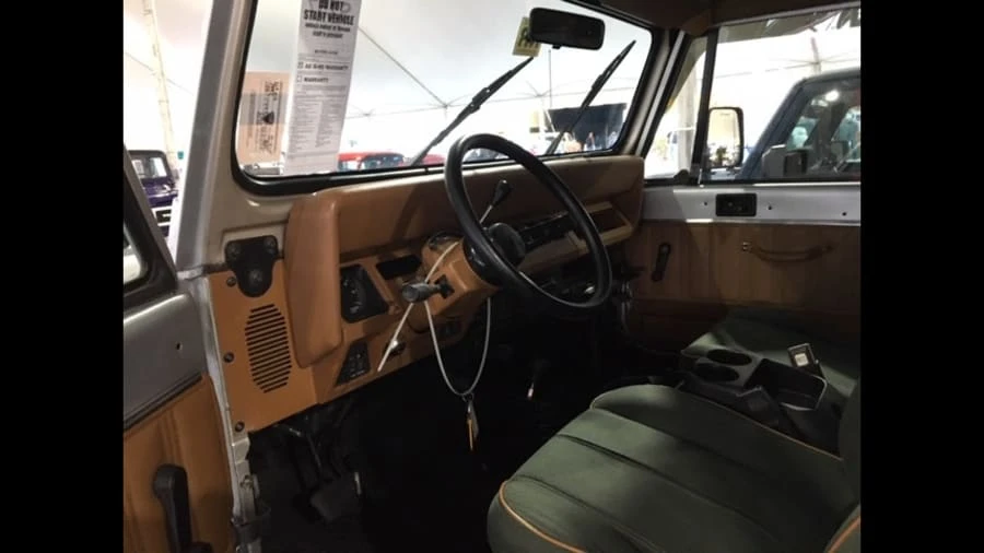 1995 Jeep YJ Wrangler - Image 3 of 3