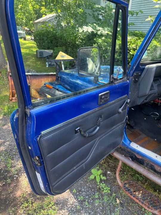 1995 Jeep YJ Wrangler - Image 4 of 10