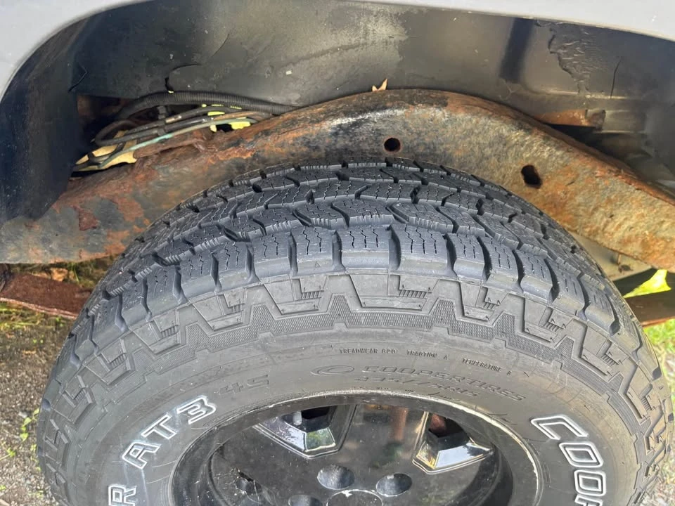 1995 Jeep YJ Wrangler - Image 8 of 10