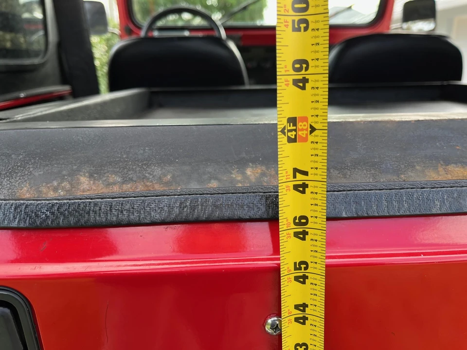 1995 Jeep YJ Wrangler - Image 28 of 31