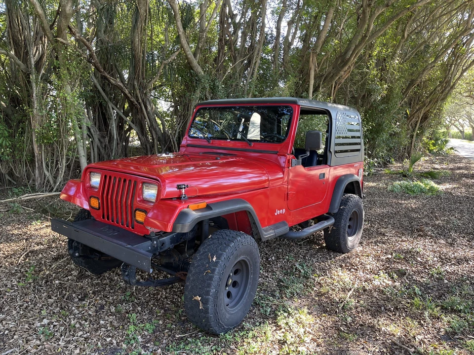 1995 Jeep YJ Wrangler - Image 2 of 31